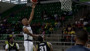 Un partido más: Titanes venció a Búcaros en el primer partido de la série final de la fase regular