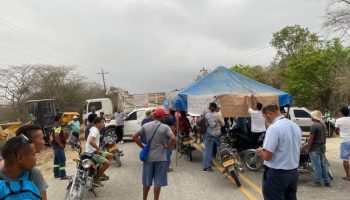 Mineros de Arroyo de Piedra se encuentran protestando a nivel de la Vía a la Cordialidad