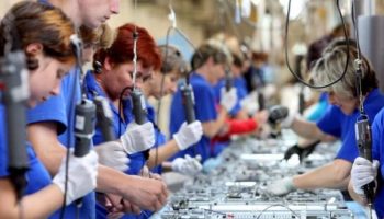 Niveles bajos en productividad generan alarma en empresas del país