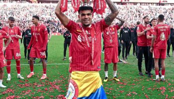 La imagen que soñábamos: Luis Díaz, campeón de la Premier League con el Liverpool