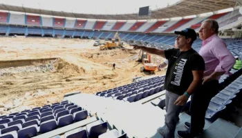 Ramón Jesurúm visitó el avance de obras al interior del estadio metropolitano