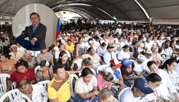 Descontento en Barranquilla: asistentes esperaban a Petro, pero no llegó al evento