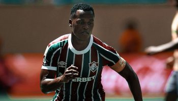 Jhon Arias se viste de capitán y guía al Fluminense a octavos del Mundial de Clubes