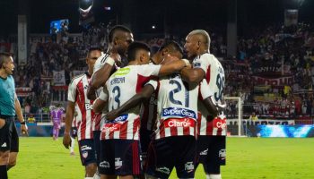 ¡Clasificados! Junior venció dos goles a cero a Llaneros y aseguró su cupo en los ocho