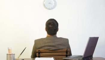 Desde el 15 de julio, Colombia trabaja 44 horas a la semana: así avanza la reducción laboral