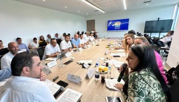 Córdoba y su gobernador piden ayuda al Gobierno Nacional para que se continúe el uso del PAE