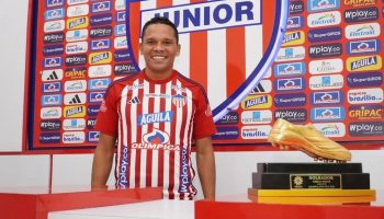 Renovado: Carlos Bacca firmó un nuevo contrato con Junior  de Barranquilla hasta el 2025