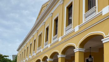Explorando tesoros patrimoniales: la historia del Antiguo Edificio de la Aduana