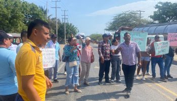 Protestas en la vía Ciénaga-Barranquilla: Comunidad de Sitionuevo exige solución a la crisis administrativa y laboral