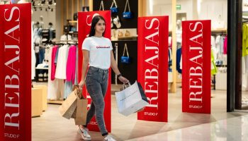 Horarios extendidos y promociones, por Black Weeken, en centros comerciales