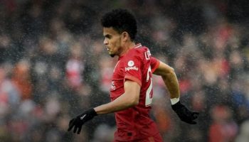 Luis Díaz debuta como titular ante leicester City por la Premier League tras su debút en FA Cup