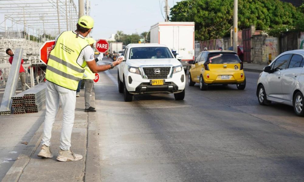 Levantan medida del Pico y Placa en la vía 40 tras la celabración del carnaval