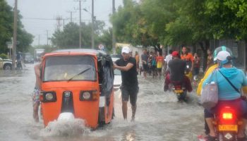 Fuertes lluvias causan estragos en Barranquilla y su área metropolitana