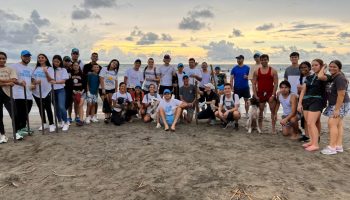 «Saving the ocean» y Albert Villa se unen por playas de Puerto Colombia
