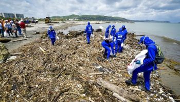 Fueron retiradas más de 210 toneladas de residuos en playas de Puerto Colombia