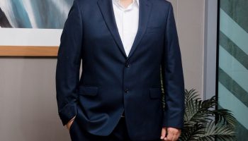 La crísis de liderazgo para la adopción de la IA está frenando la competitividad empresarial: Edgar Cely, Gerente – Socio LHH Regional Caribe