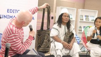 Arhuacos comparten con famoso matemático como se relacionan las mochilas y los números