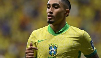 Se calienta el duelo entre Argentina y Brasil: “Una paliza, sin duda”, declaró Raphinha, futbolista brasileño