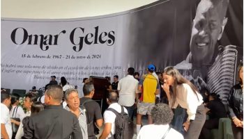 Honras fúnebres del cantautor vallenato Omar Geles se están llevando a cabo en Valledupar