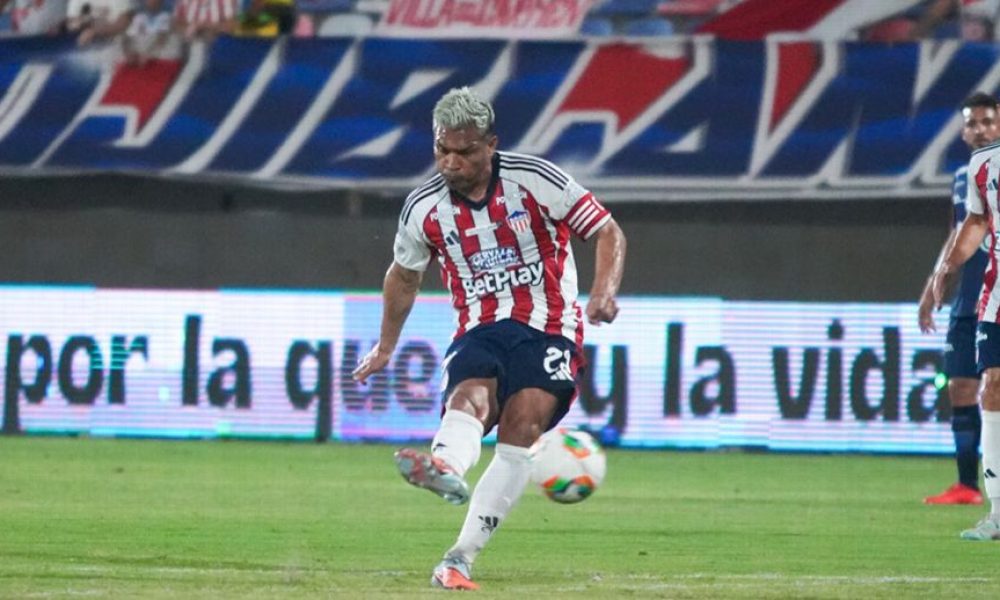 ¡A pasar pestaña! Junior venció sobre la hora a Fortaleza en casa