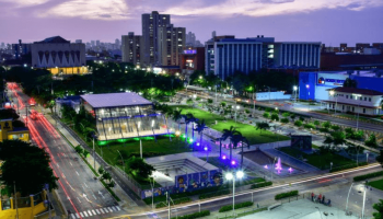 Barranquilla se viste de rosa en conciencia contra el cáncer de mama