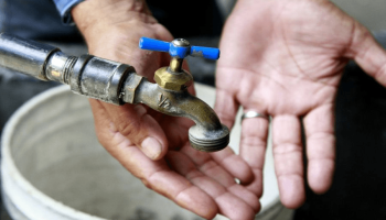 ¿Qué pasa con la Triple AAA en Barranquilla? Agua turbia sigue saliendo por los grifos de los barranquilleros