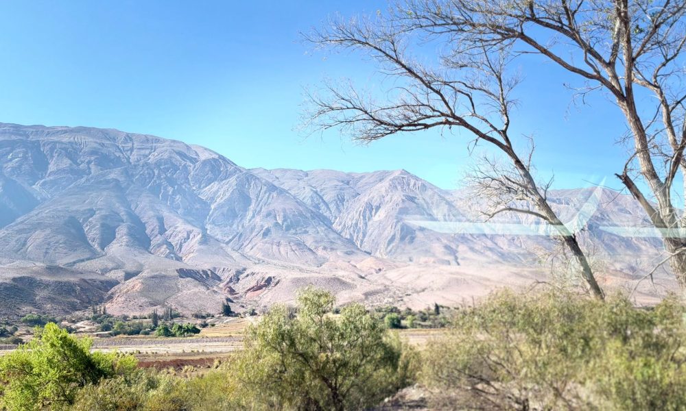 Maimará, el pueblo más lindo del mundo, se descubre a bordo del Tren Solar, gastronomía  y entre montañas que cuentan millones de años de historia