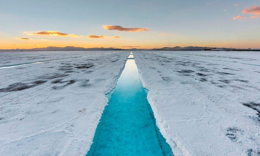 Salinas Grandes, conocidas como las segundas más grandes de Sudamérica: un tesoro natural que sostiene a familias de la Puna