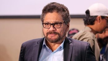 Condenan a 40 años de prisión a alias ‘Iván Márquez’ por secuestro y asesinato de subteniente del Ejército